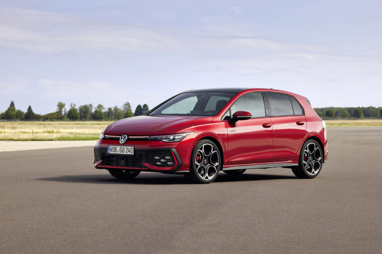 Volkswagen wprowadził na rynek odświeżoną wersję Golfa GTI i Golfa GTI Clubsport